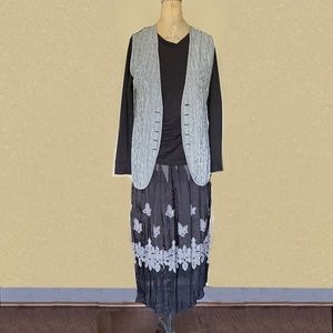 Jacquard rayon skirt with vest